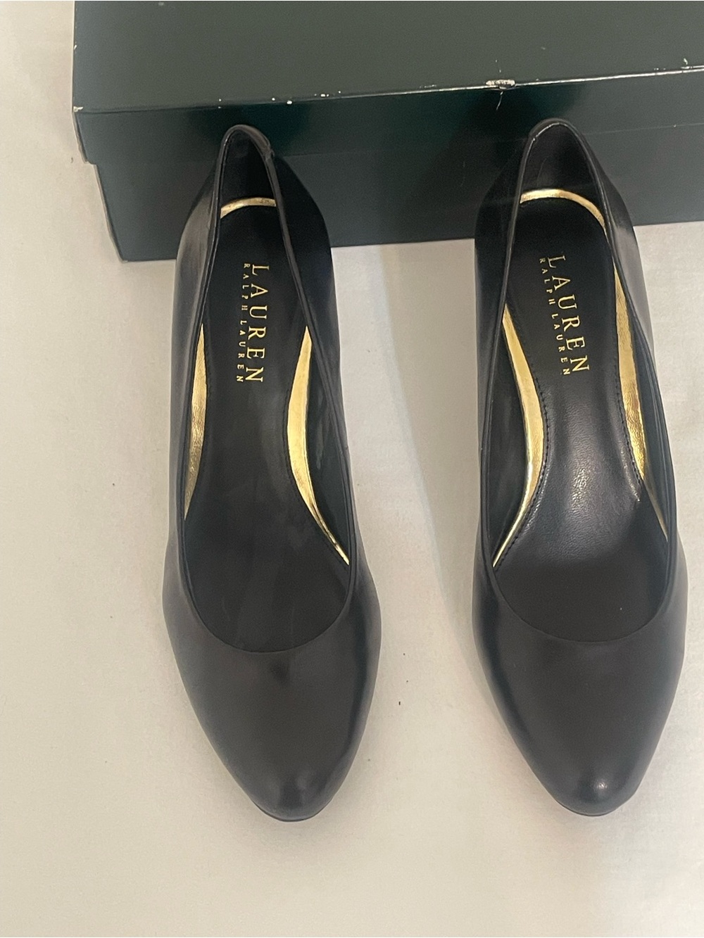 Lauren Ralph Lauren Black Leather Pointed Toe Heels